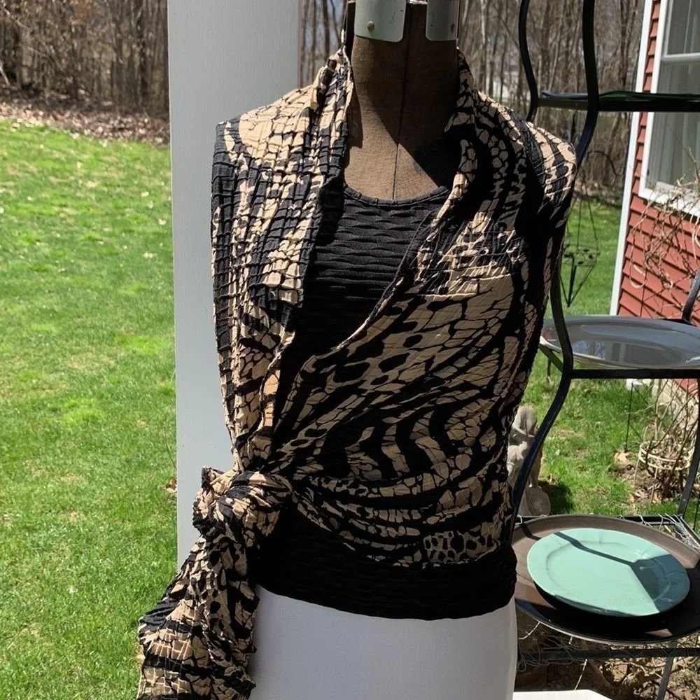 17”X42 animal print scarf black/Tan full circle infinity scarf crinkly material